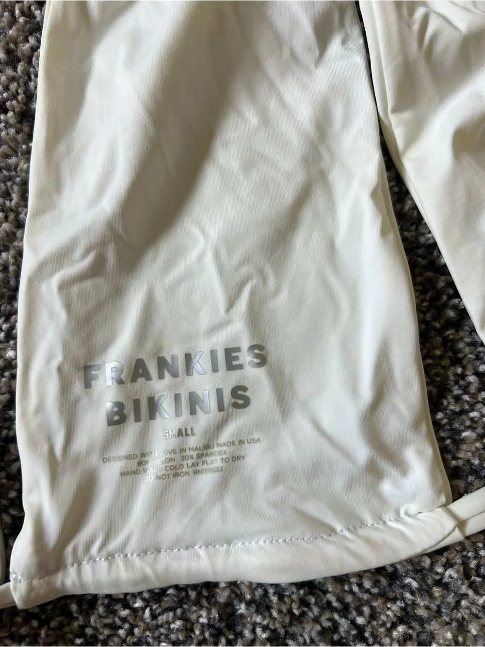 Frankie’s Bikinis White Top